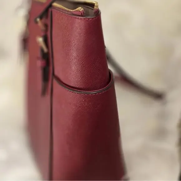 Michael Kors Charlotte Large Saffiano Leather Top-Zip Tote - Picture 4 of 7